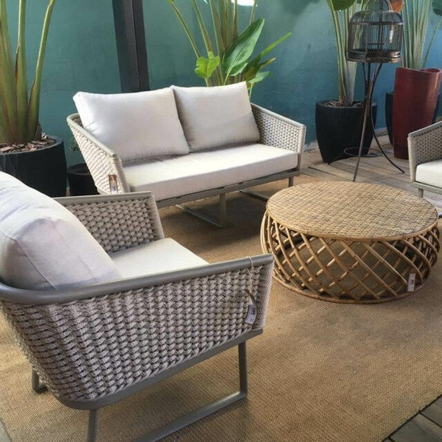 Conjunto de Sofá Paris para Varandas e Áreas Externas