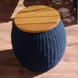 Puff Garden em Corda Náutica e tampo em Madeira Cumarú