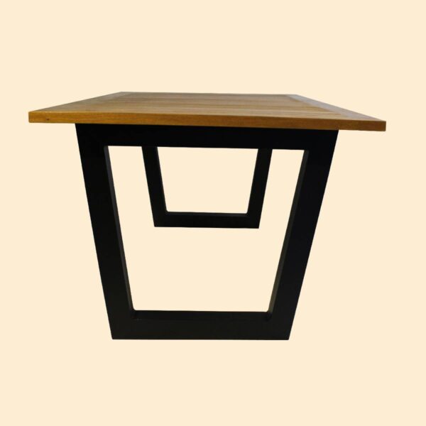 mesa de jantar napoli com tampo de madeira cumaru lateral