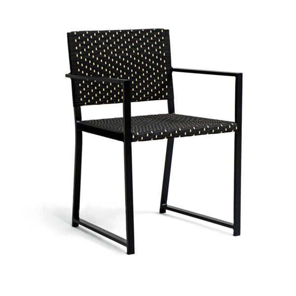 Cadeira Palermo com Braço, tecida com fibra sintética