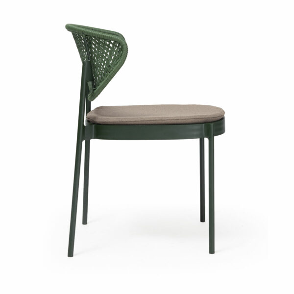Cadeira Flecheiras - Conforto e Elegância com Estrutura de Alumínio, Fibra Sintética e Futton de Tecido Quaker Decor